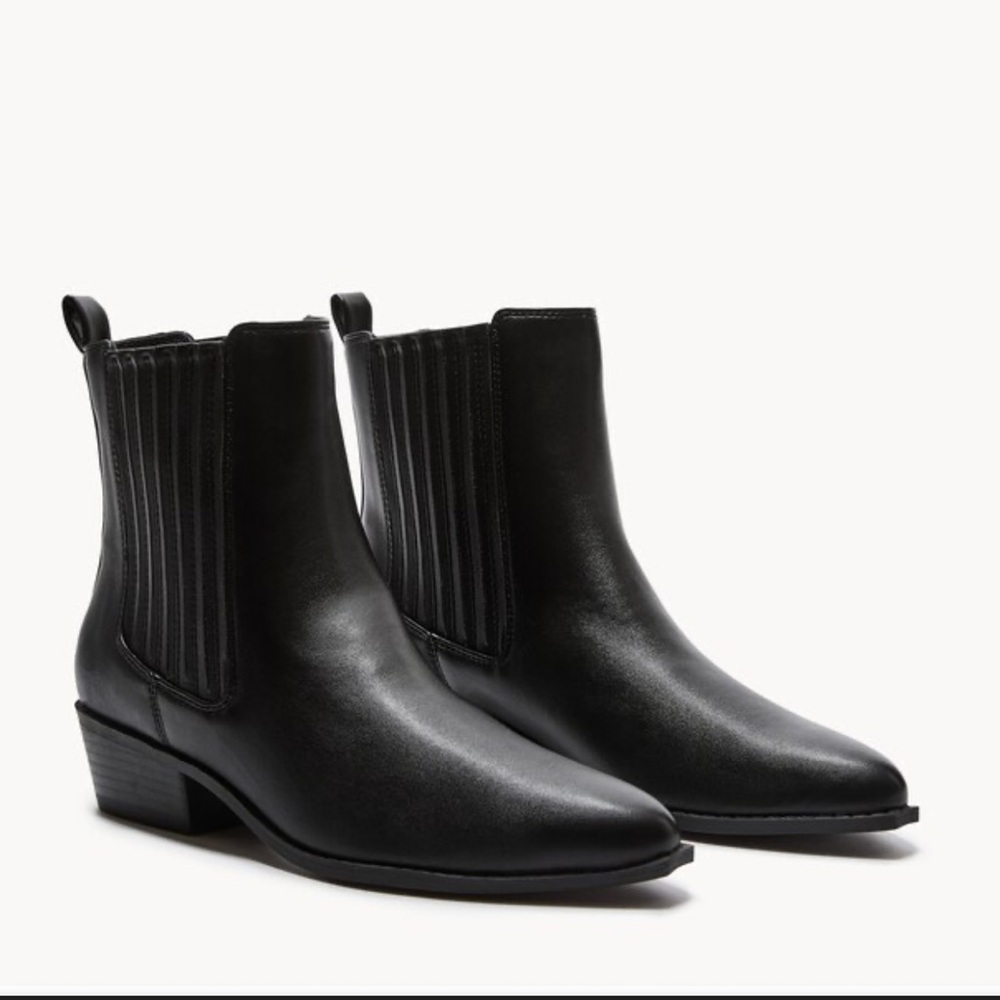NWT - Joe Fresh - Black Western Bootie - Size 8
